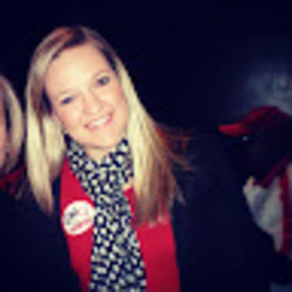 Meet your Posher, Whitney - Picture 1 of 1